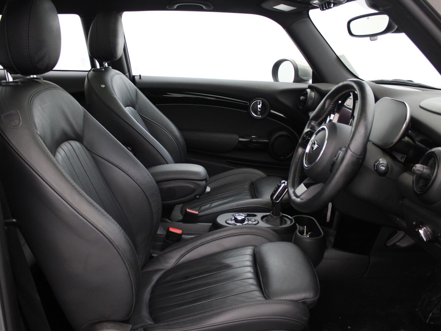 Used MINI Hatch 2021 for sale - 76300232: Photo 9