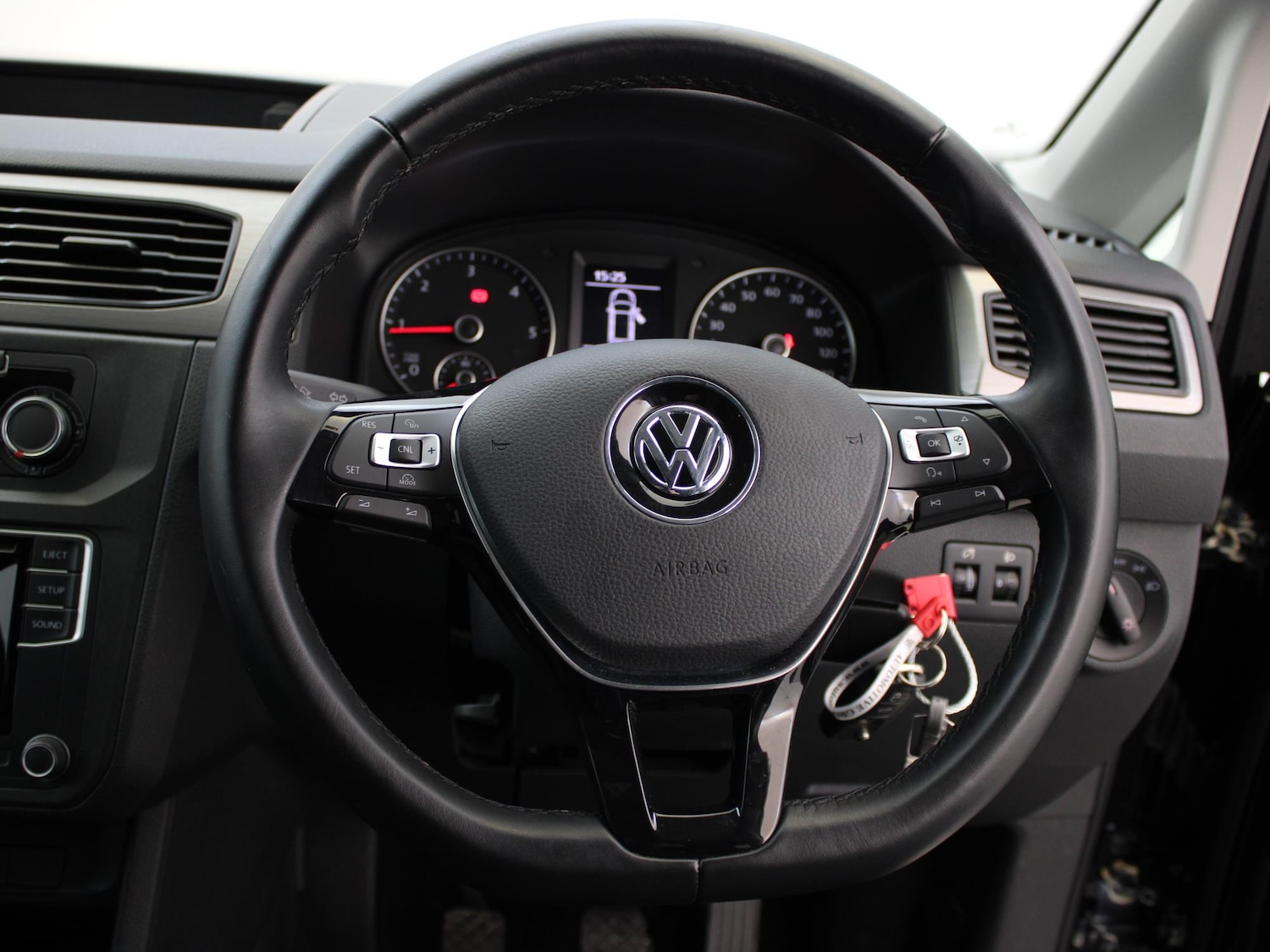 Used Volkswagen Caddy Maxi Life 2020 for sale - 76662240: Photo 27