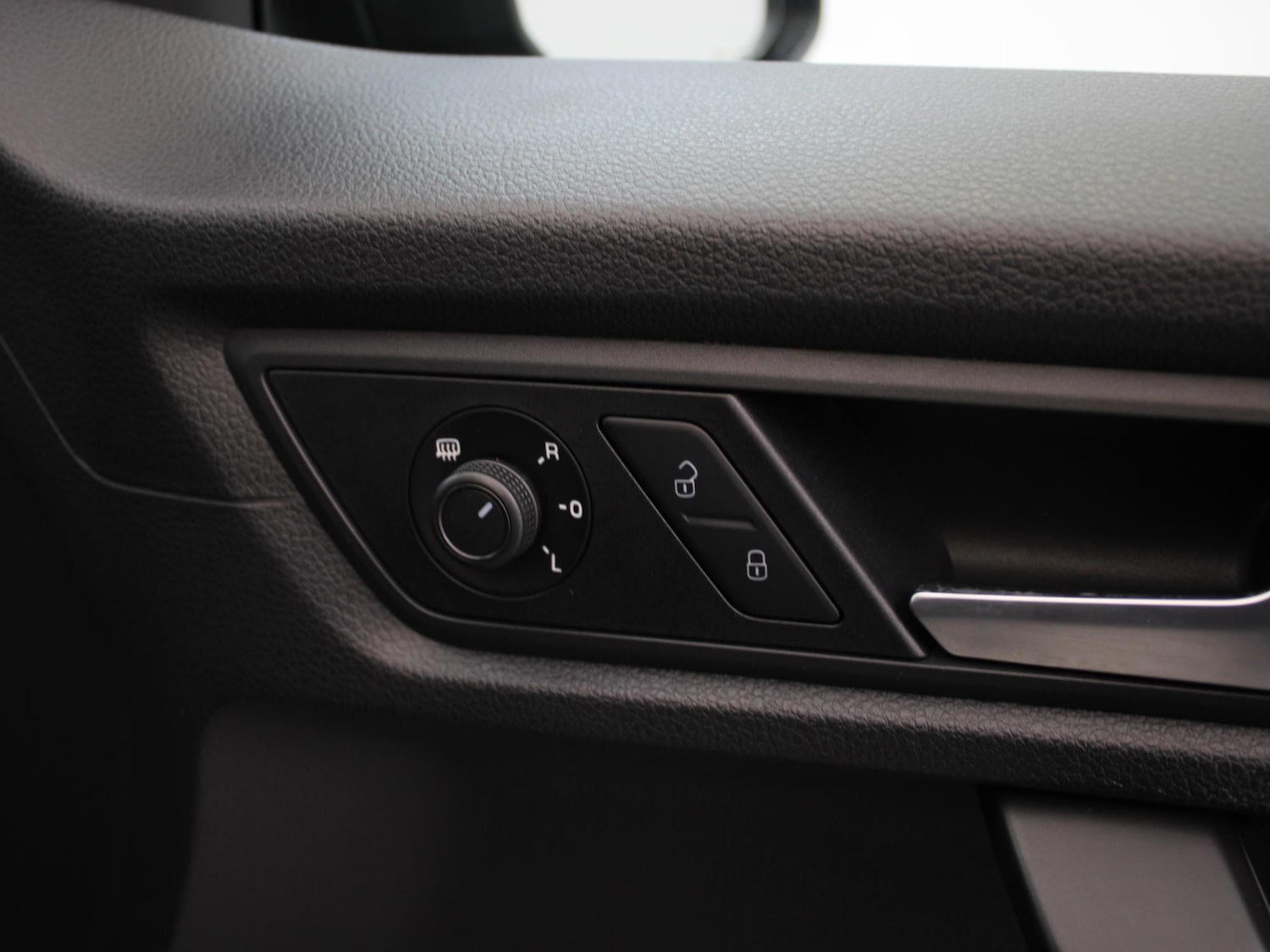 Used Volkswagen Caddy Maxi Life 2020 for sale - 76662240: Photo 34