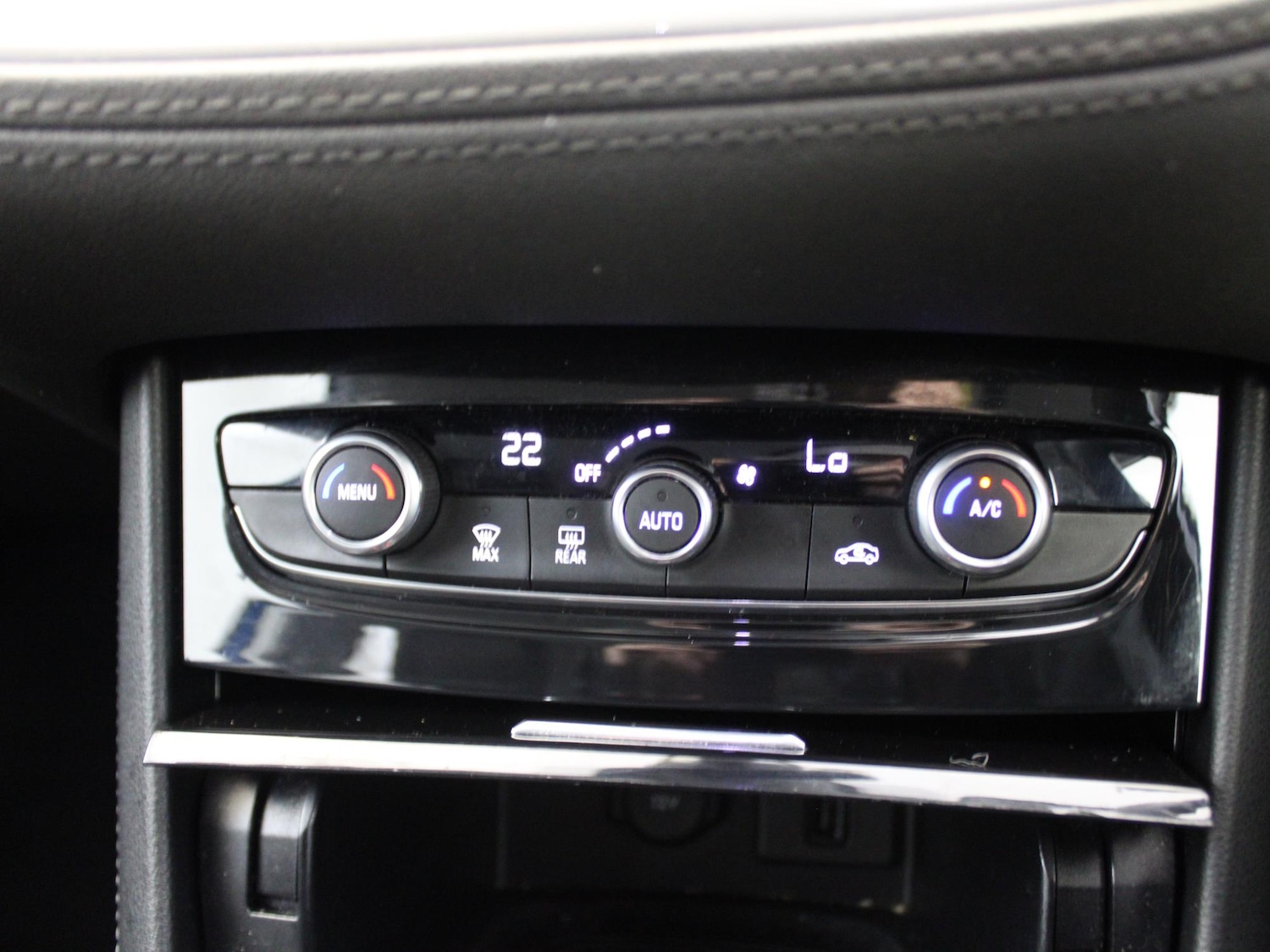 Used Vauxhall Grandland X 2018 for sale - 77076840: Photo 25