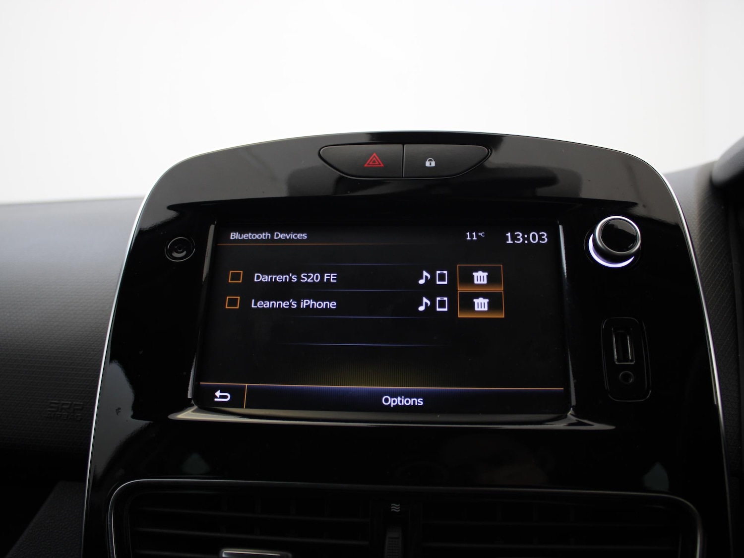 Used Renault Clio 2019 for sale - 76755378: Photo 15