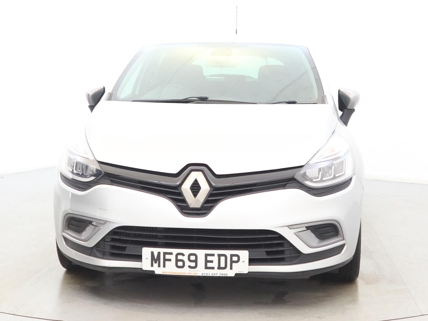 Used Renault Clio 2019 for sale - 76755378: Photo 2