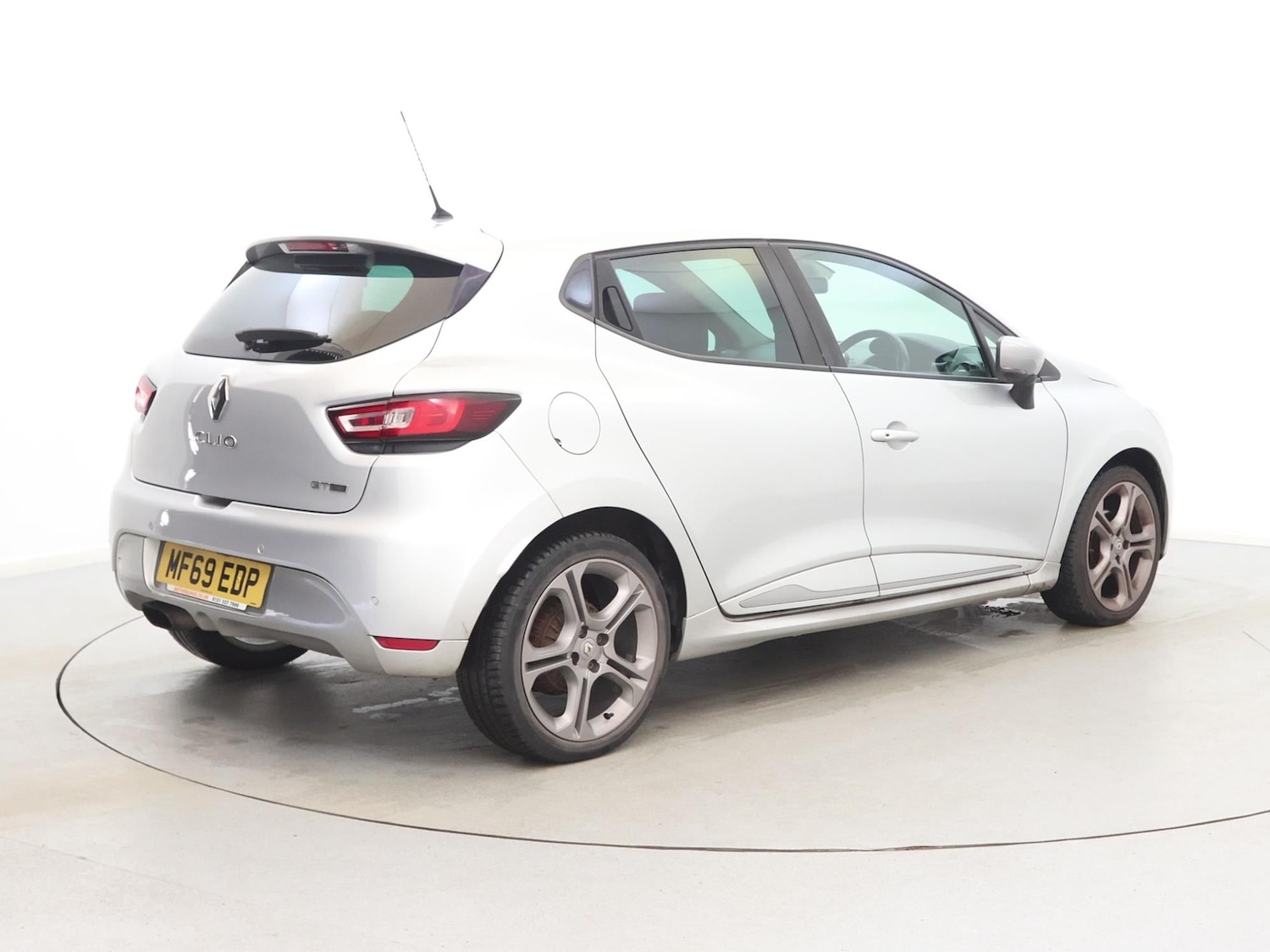 Used Renault Clio 2019 for sale - 76755378: Photo 5