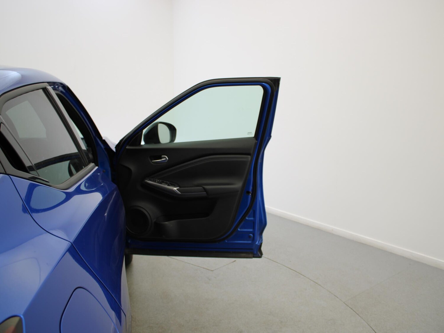 Used Nissan Juke 2024 for sale - 77996408: Photo 34