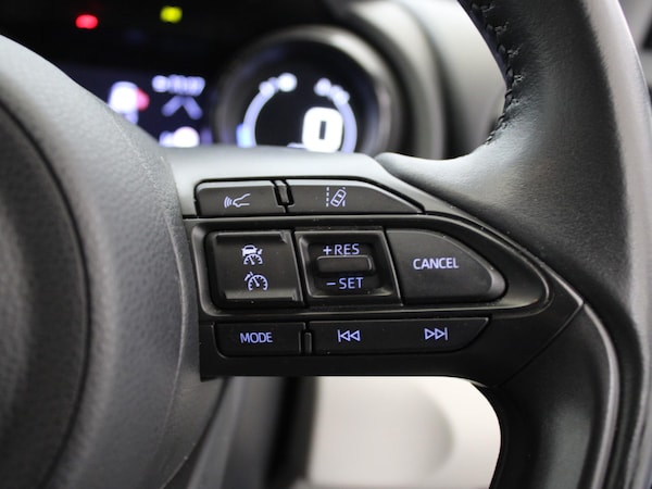 Used Toyota Yaris 2021 for sale - 76077443: Photo 13