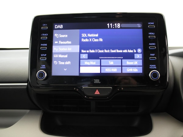 Used Toyota Yaris 2021 for sale - 76077443: Photo 17