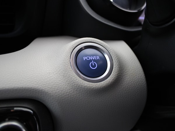 Used Toyota Yaris 2021 for sale - 76077443: Photo 20