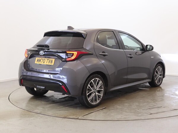 Used Toyota Yaris 2021 for sale - 76077443: Photo 5