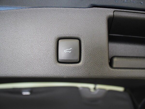 Used Ford Kuga 2022 for sale - 75592592: Photo 42