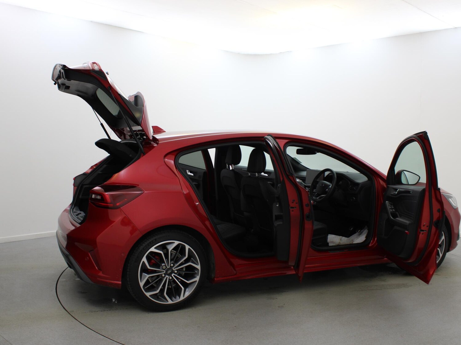 Used Ford Focus 2022 for sale - 76805376: Photo 34