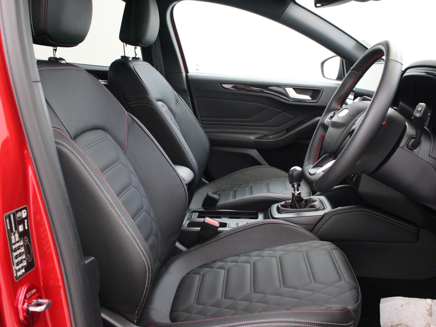 Used Ford Focus 2022 for sale - 76805376: Photo 9