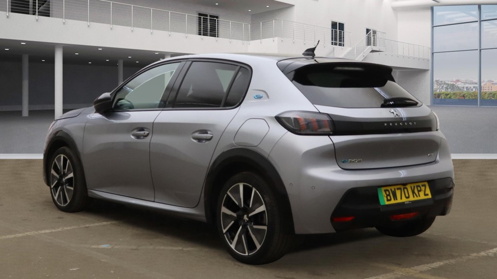 Used Peugeot 208 2021 for sale - 76692326: Photo 3