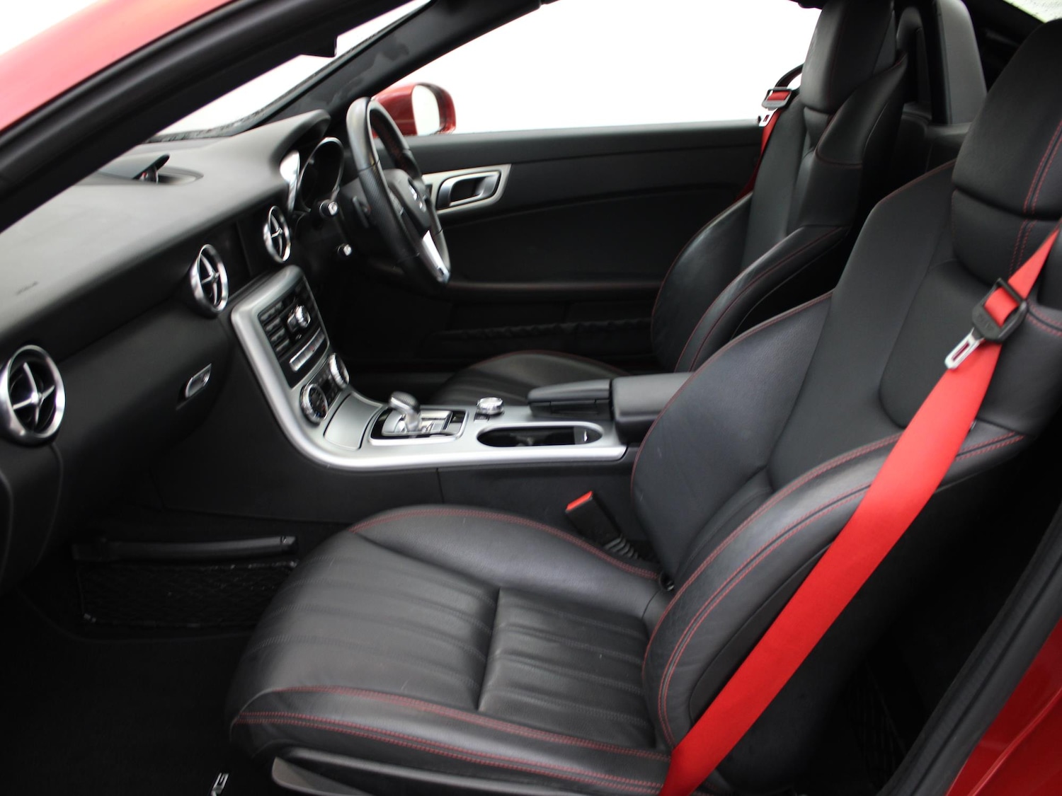 Used Mercedes-Benz SLK 2016 for sale - 76594435: Photo 10