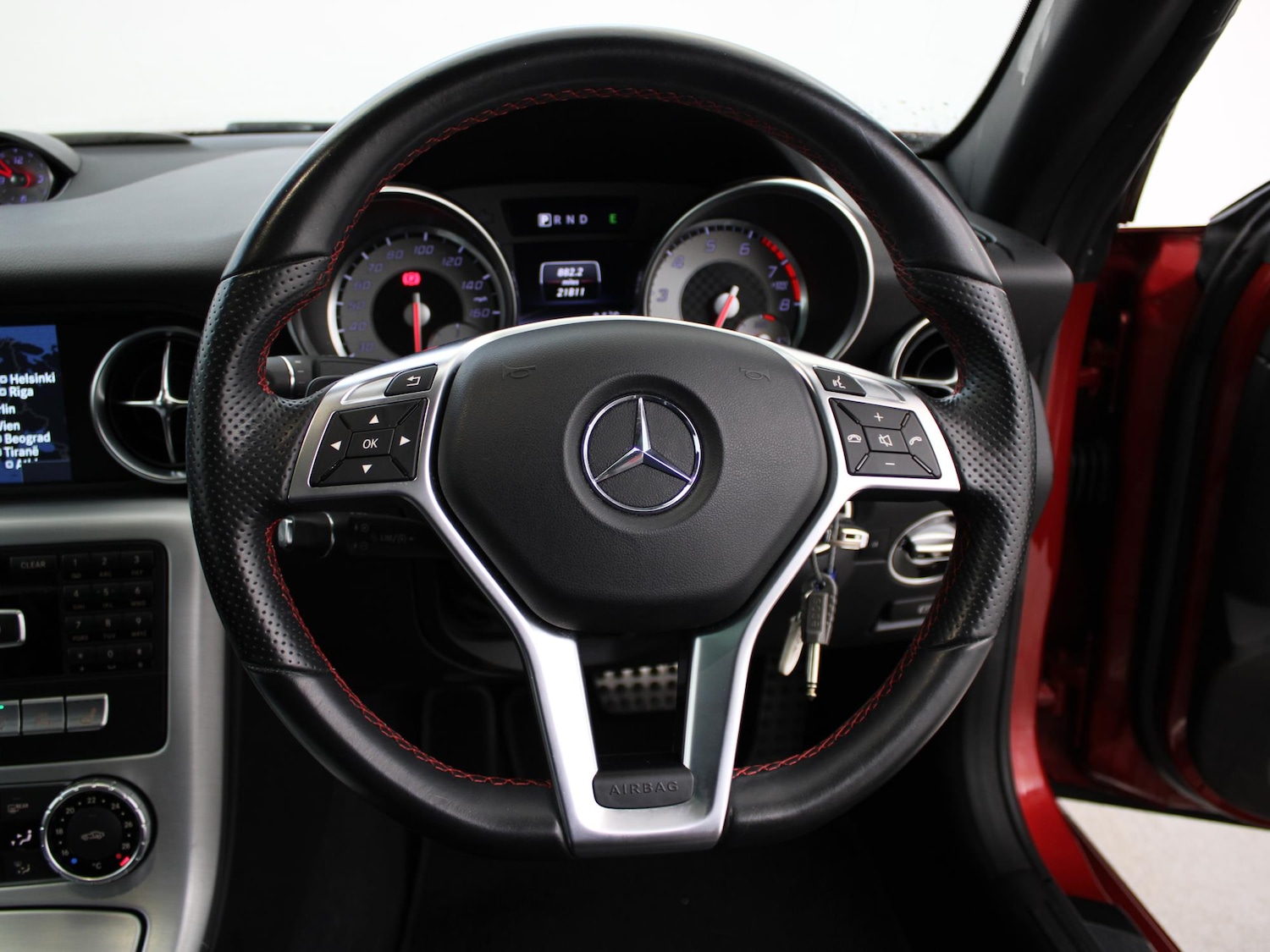 Used Mercedes-Benz SLK 2016 for sale - 76594435: Photo 20