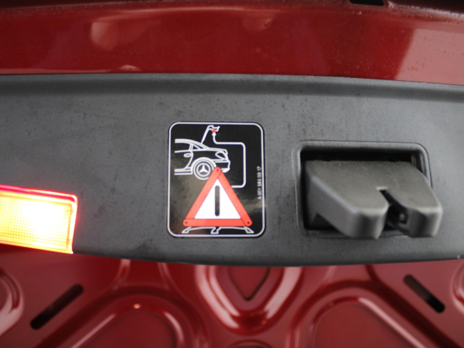 Used Mercedes-Benz SLK 2016 for sale - 76594435: Photo 33