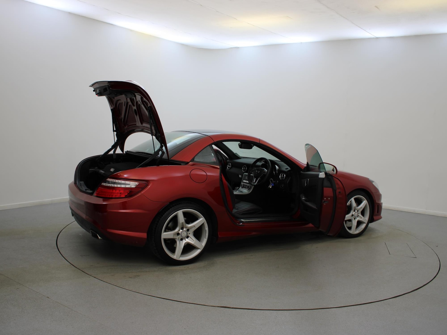 Used Mercedes-Benz SLK 2016 for sale - 76594435: Photo 34