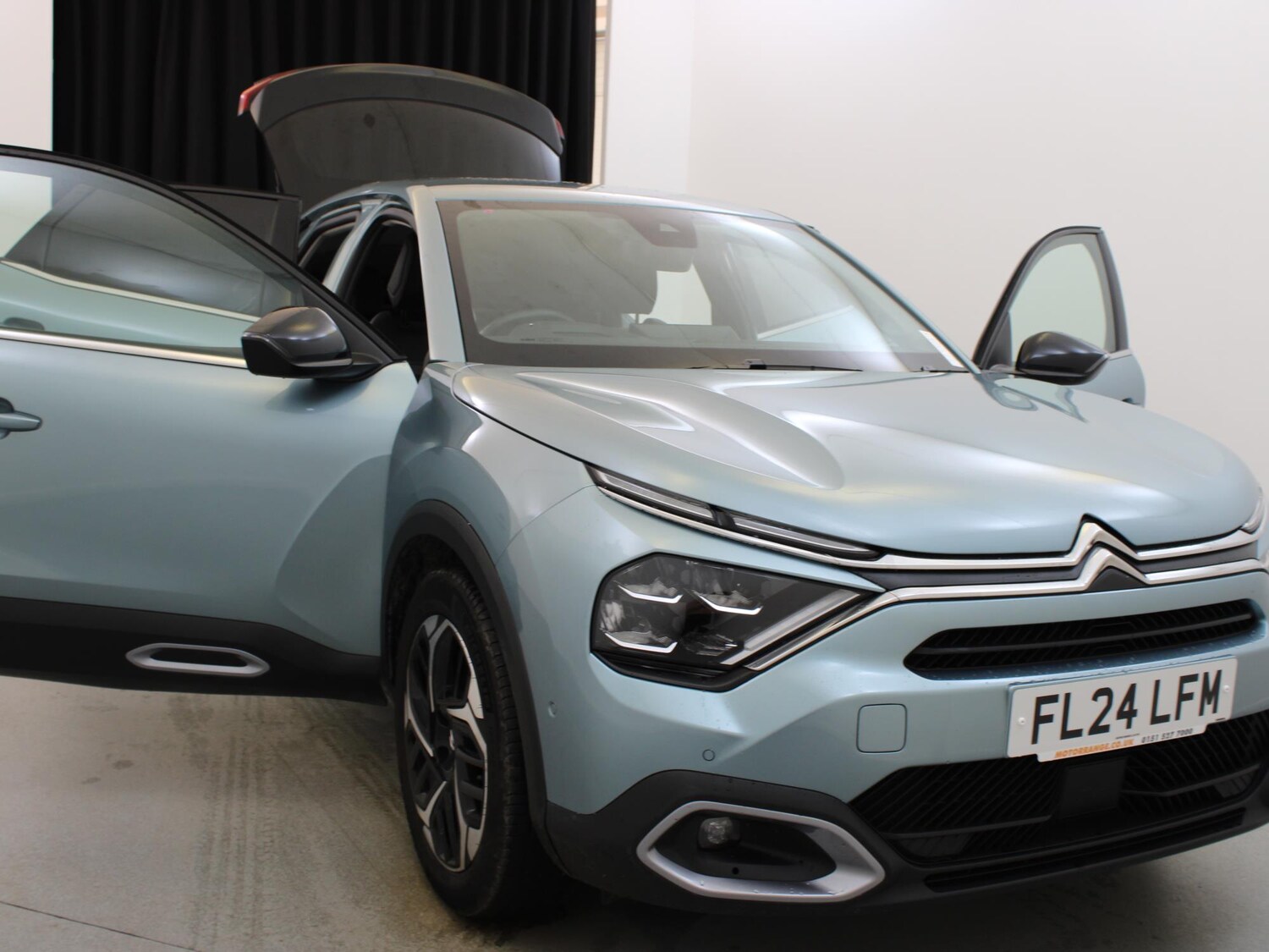 Used Citroen C4 2024 for sale - 76890204: Photo 30