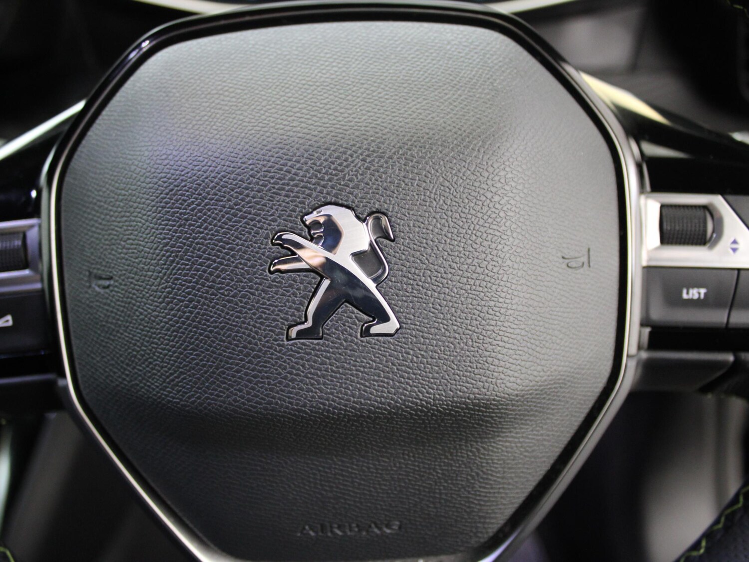 Used Peugeot 2008 2022 for sale - 76442705: Photo 29