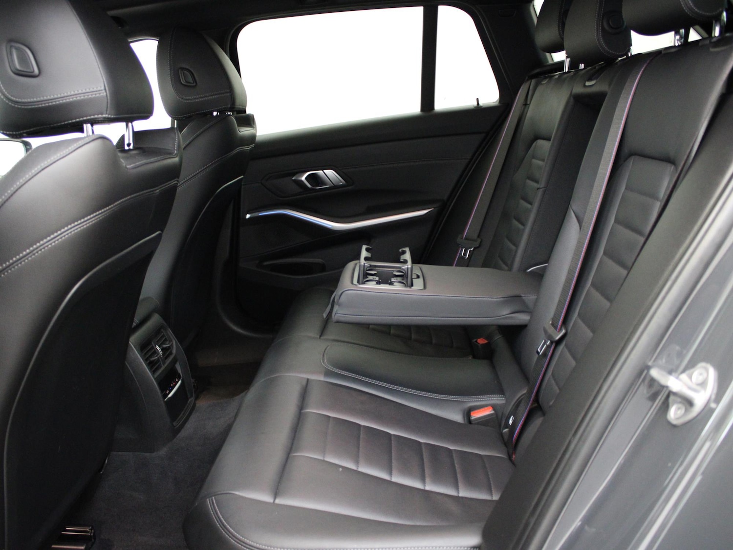 Used BMW 3 Series 2022 for sale - 77361775: Photo 12