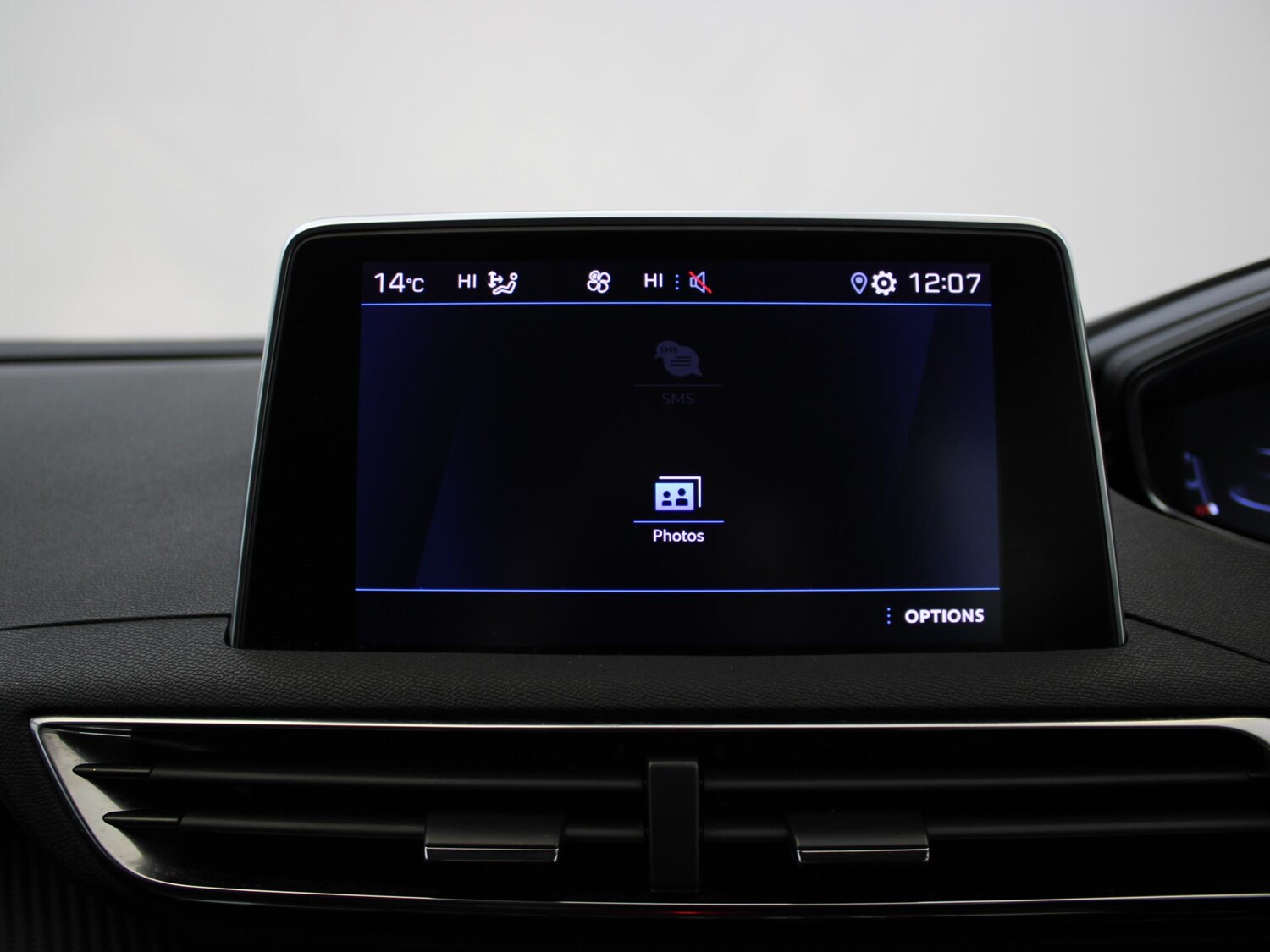 Used Peugeot 5008 2020 for sale - 76442627: Photo 18