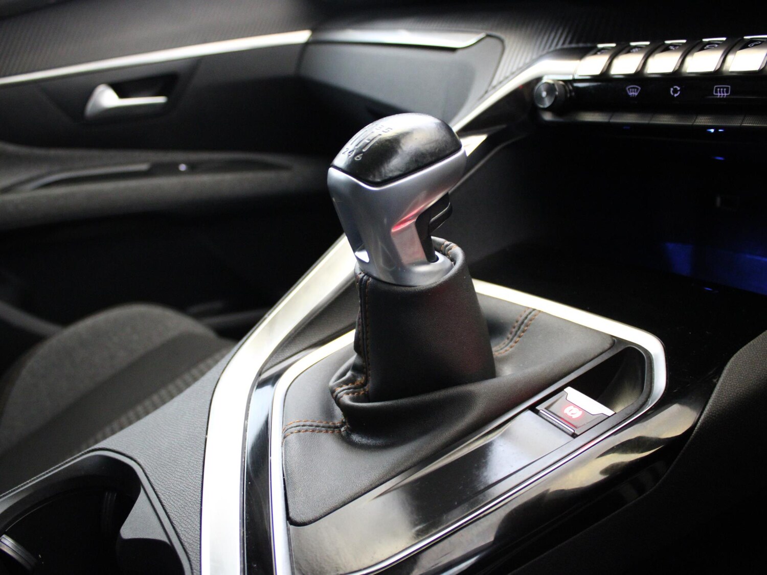 Used Peugeot 5008 2020 for sale - 76442627: Photo 24