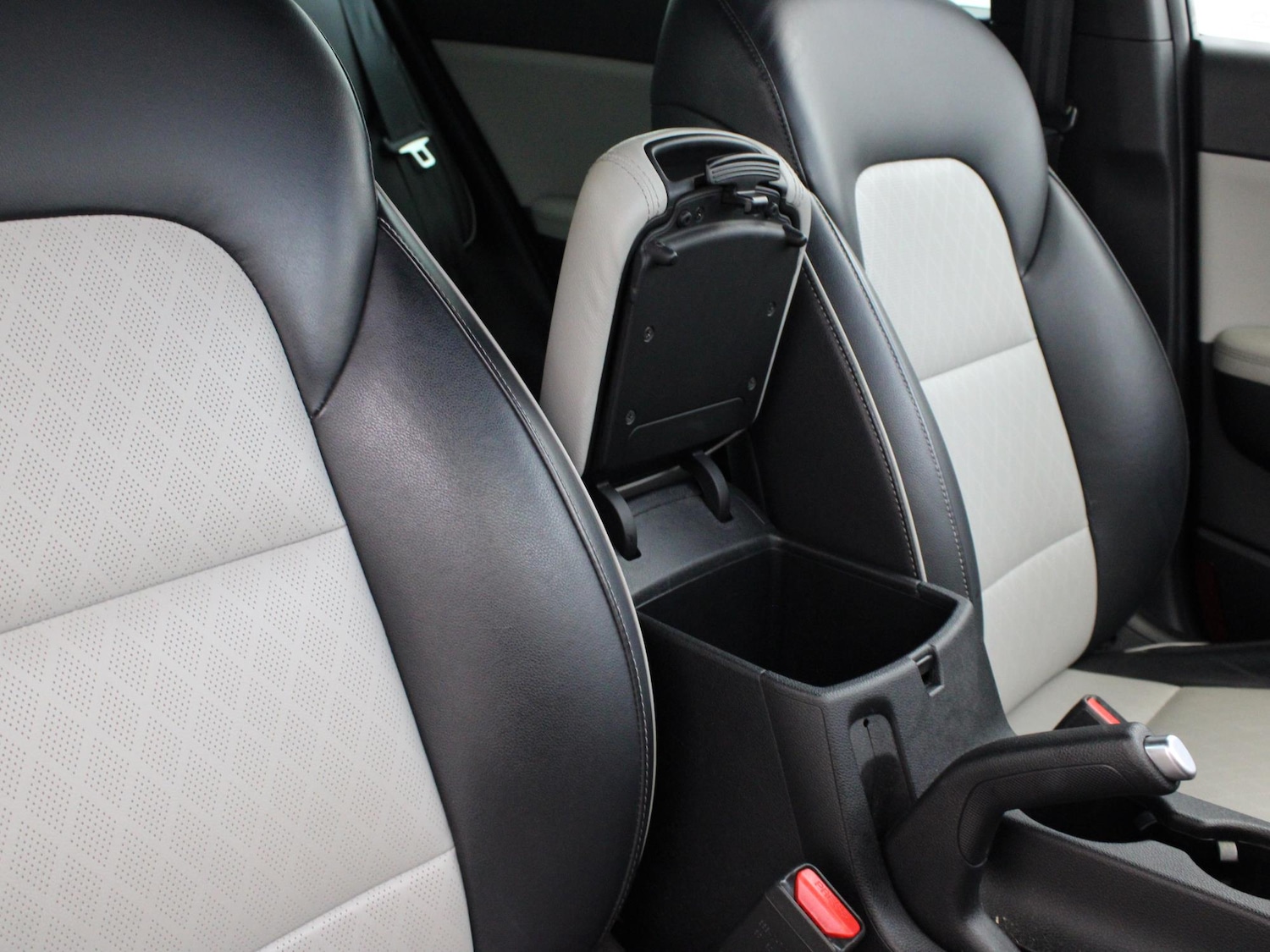 Used Kia Sportage 2021 for sale - 76916402: Photo 32