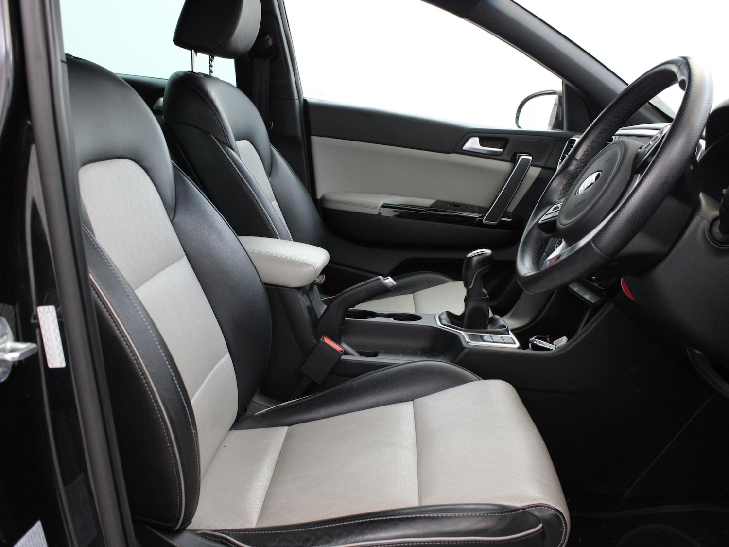 Used Kia Sportage 2021 for sale - 76916402: Photo 9