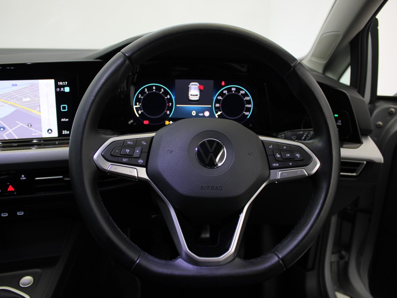 Used Volkswagen Golf 2021 for sale - 77348460: Photo 31