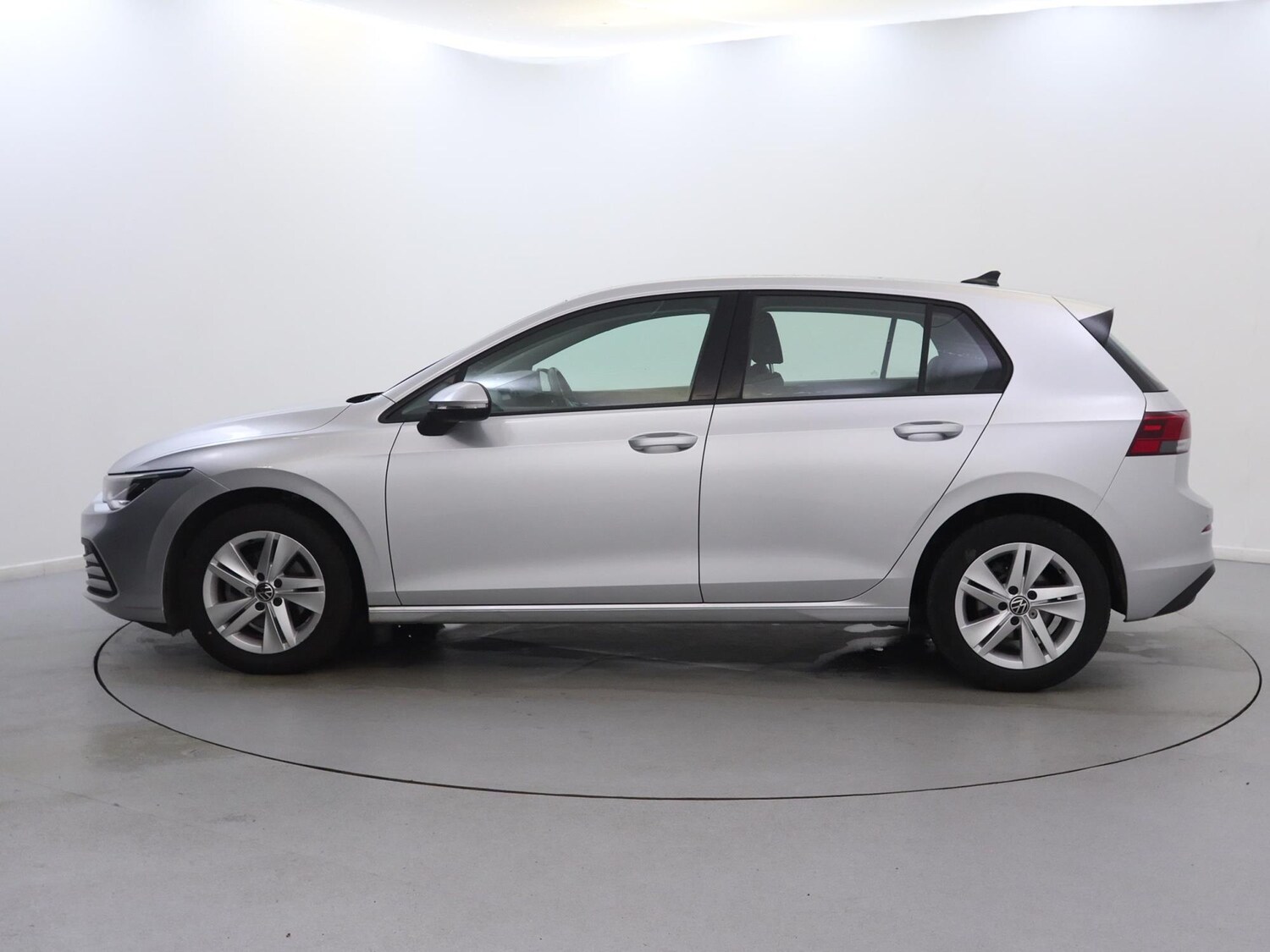 Used Volkswagen Golf 2021 for sale - 77348460: Photo 4