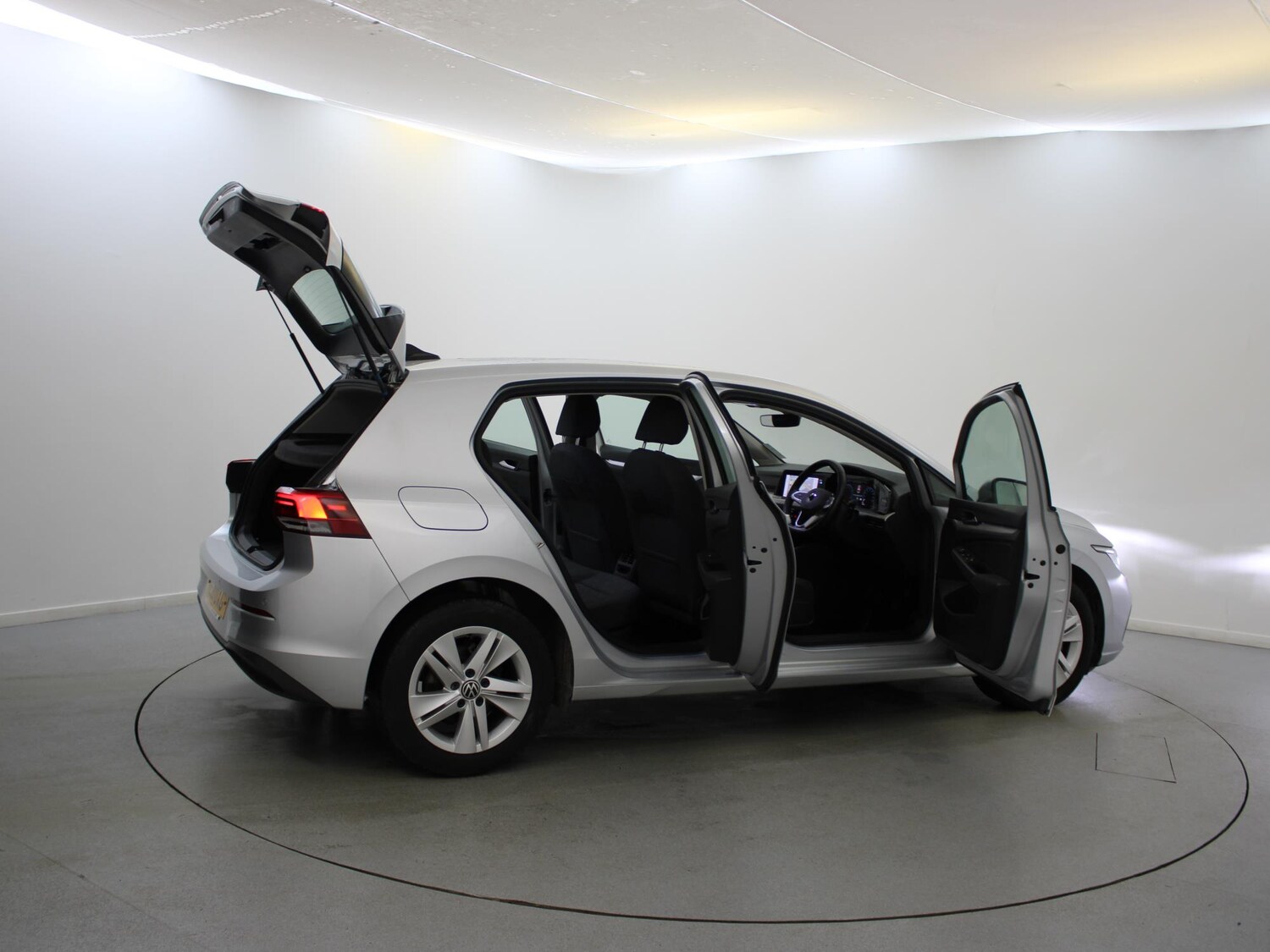 Used Volkswagen Golf 2021 for sale - 77348460: Photo 42