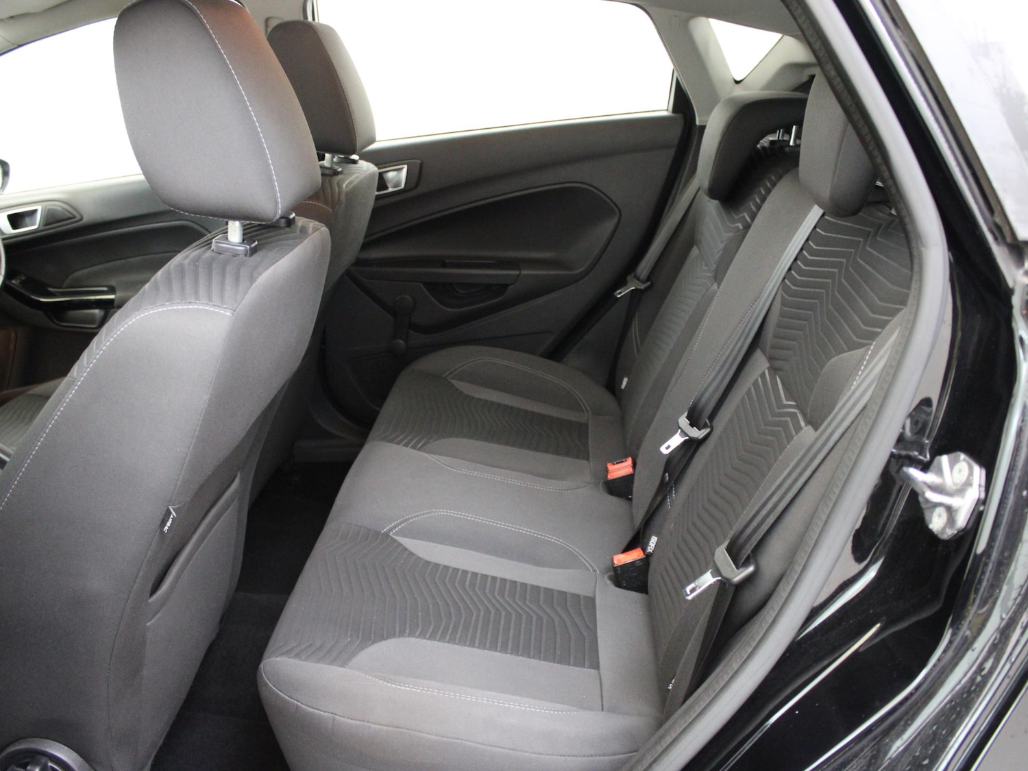 Used Ford Fiesta 2017 for sale - 76610847: Photo 10