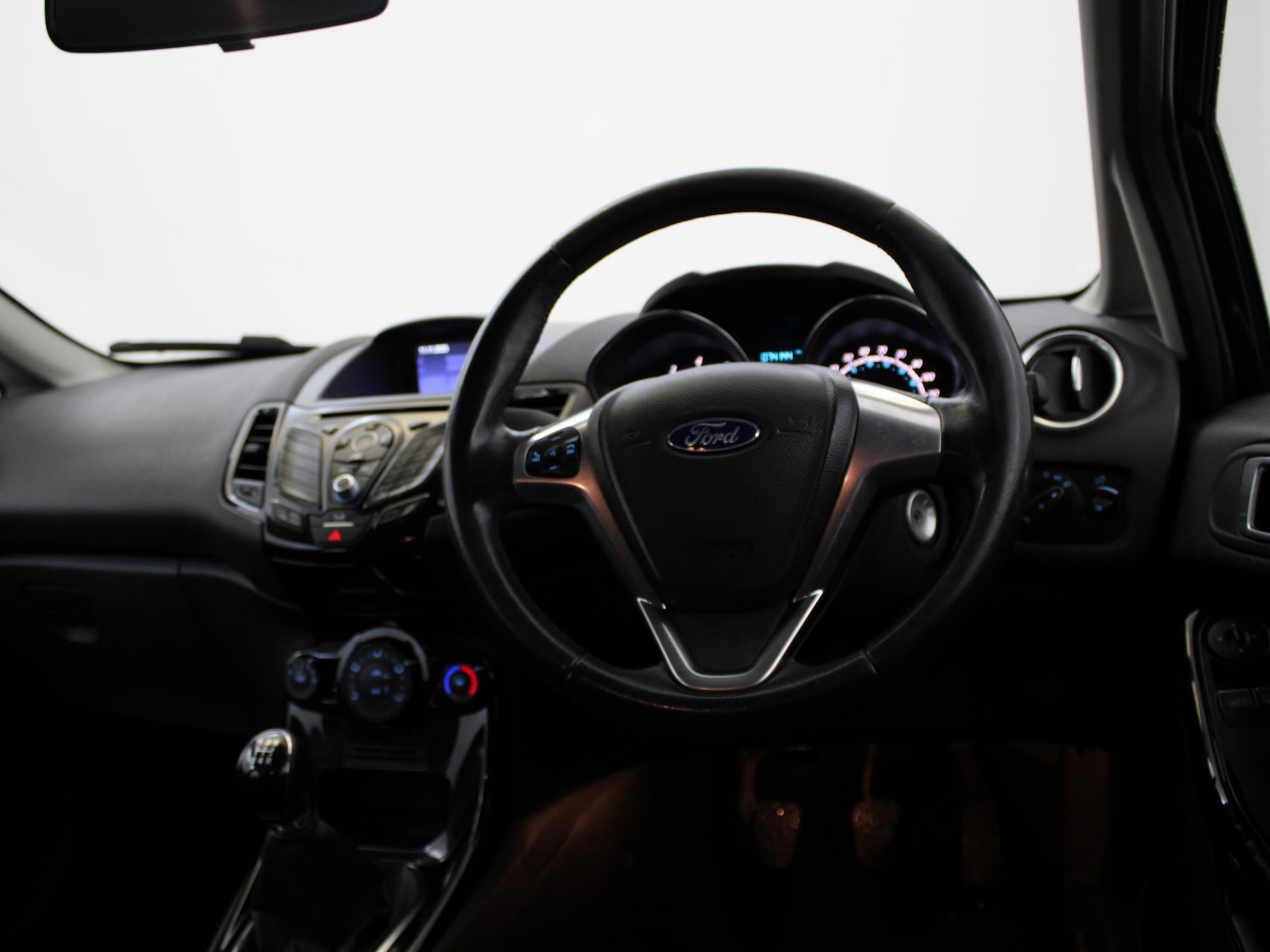 Used Ford Fiesta 2017 for sale - 76610847: Photo 13