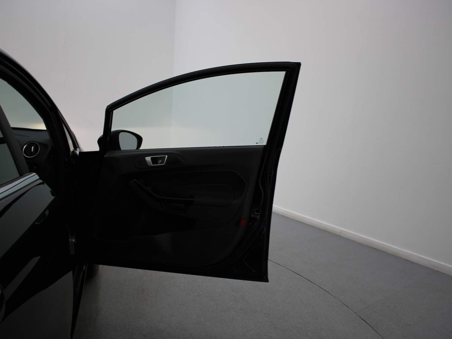 Used Ford Fiesta 2017 for sale - 76610847: Photo 27