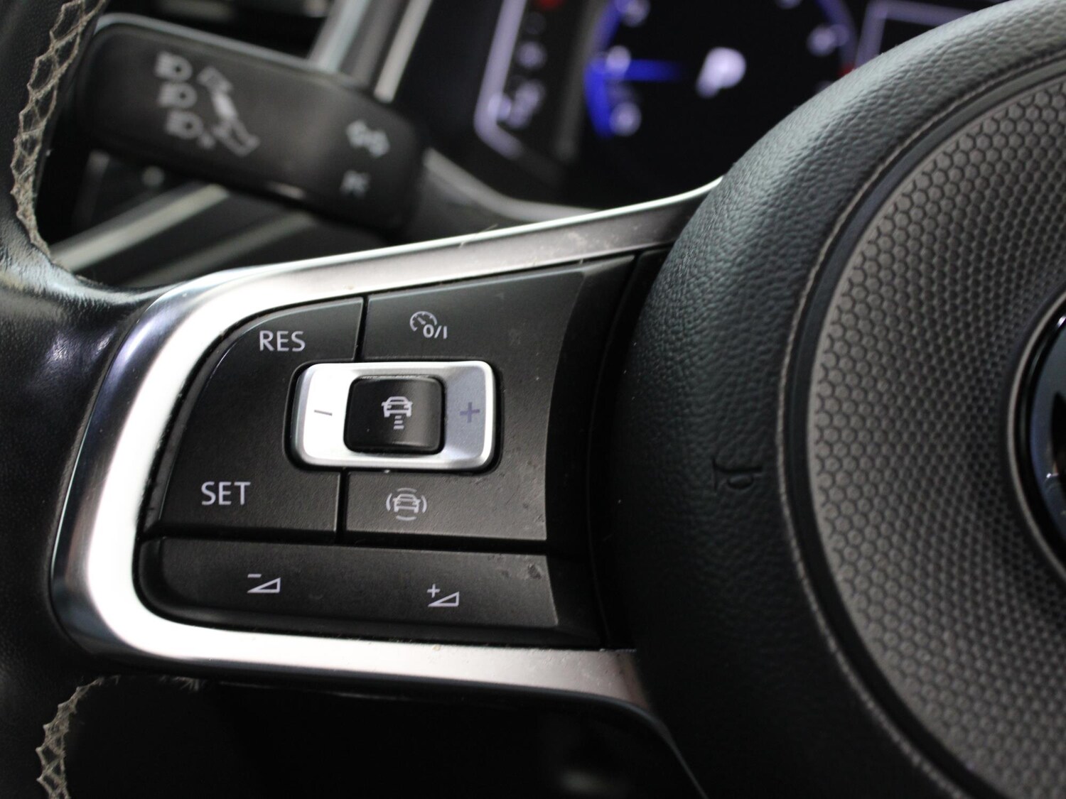 Used Volkswagen T-Roc 2021 for sale - 77500768: Photo 11