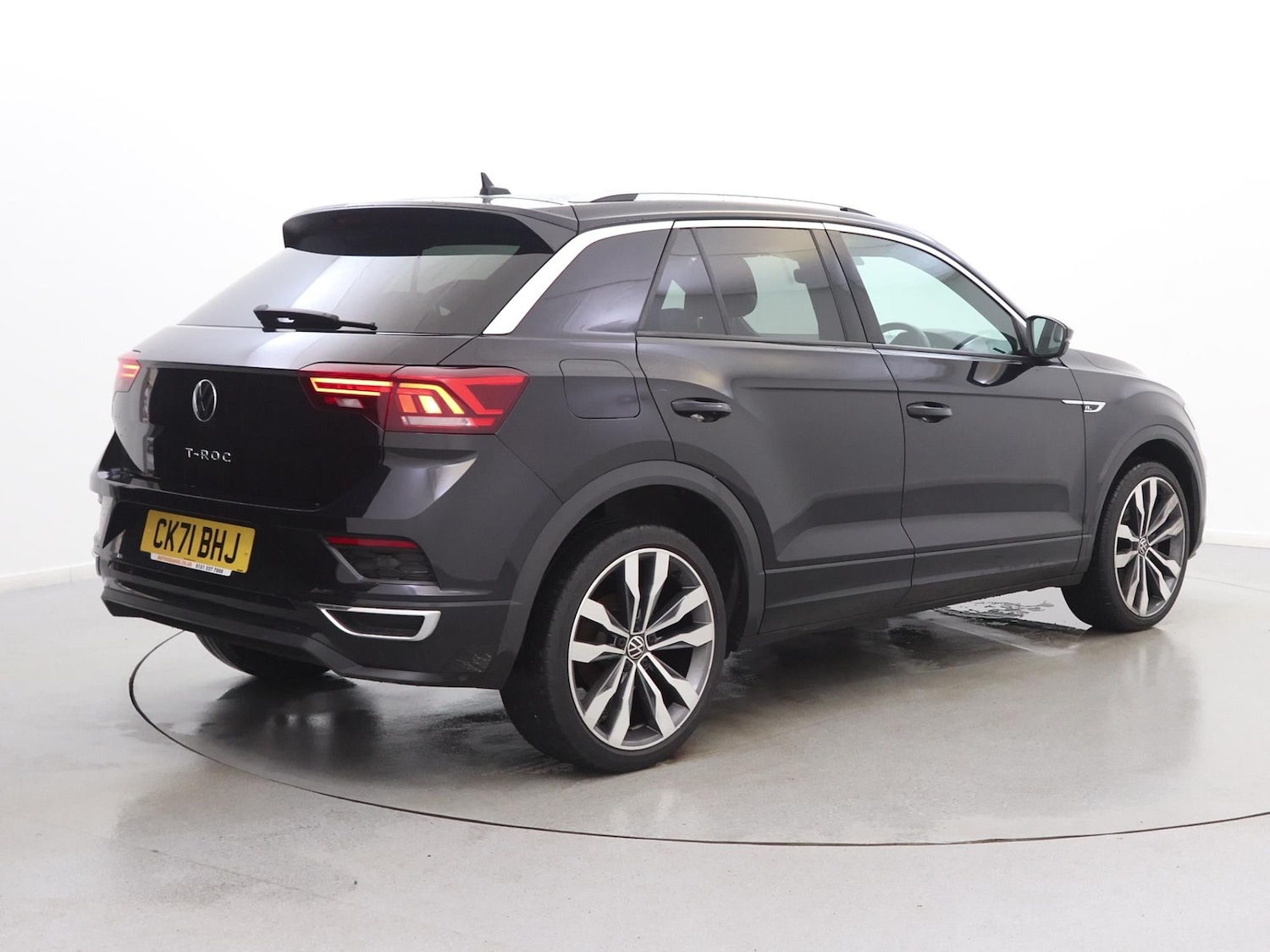 Used Volkswagen T-Roc 2021 for sale - 77500768: Photo 5