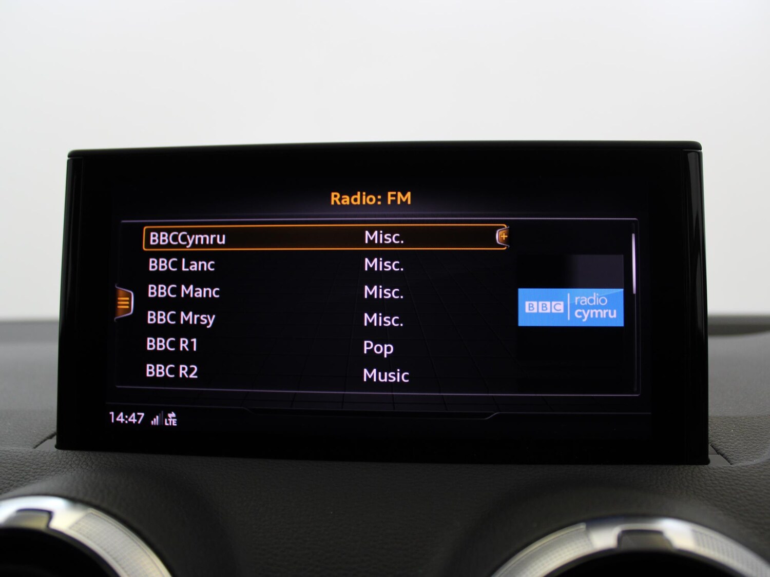 Used Audi Q2 2021 for sale - 75898526: Photo 19