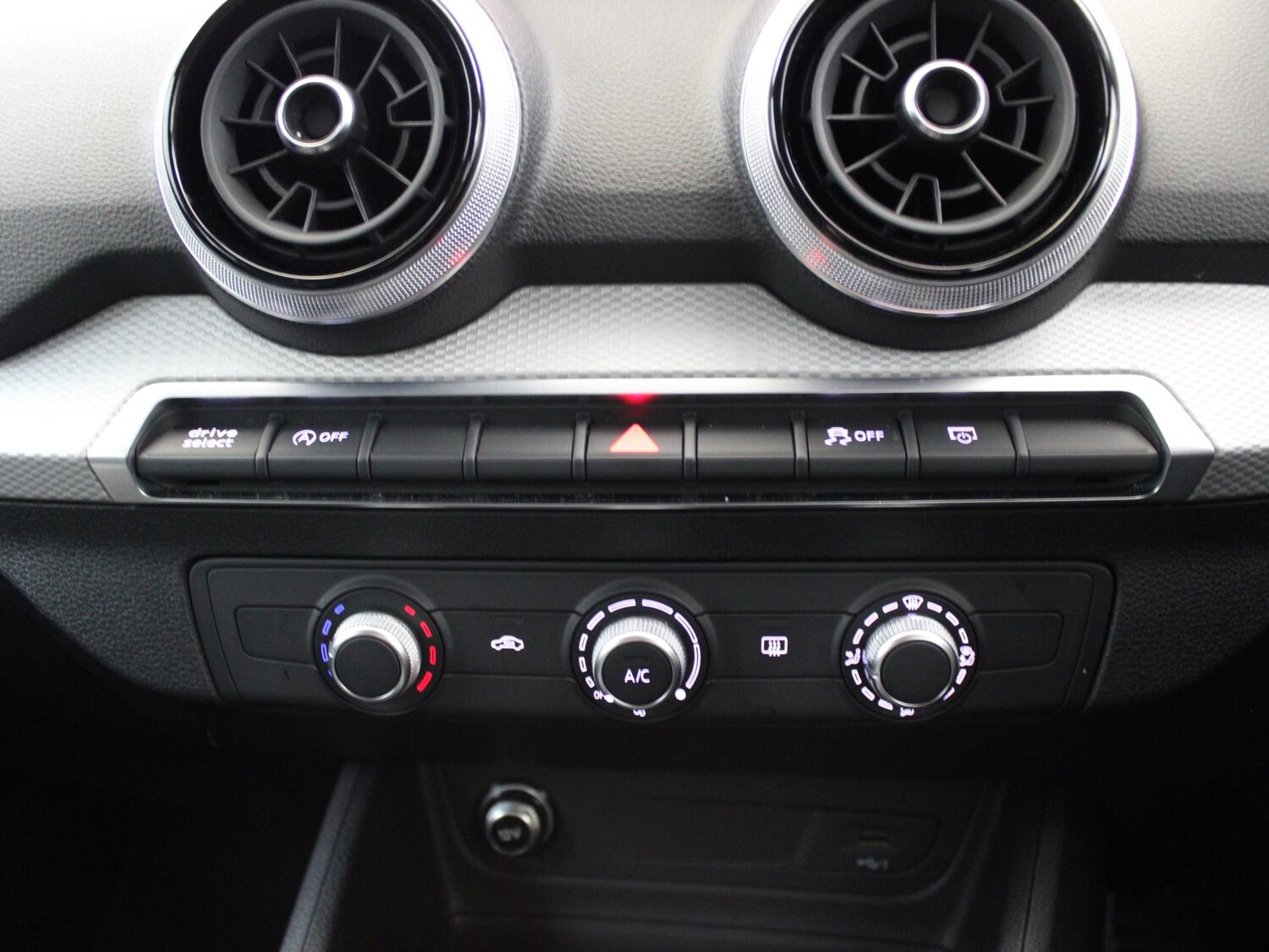 Used Audi Q2 2021 for sale - 75898526: Photo 22