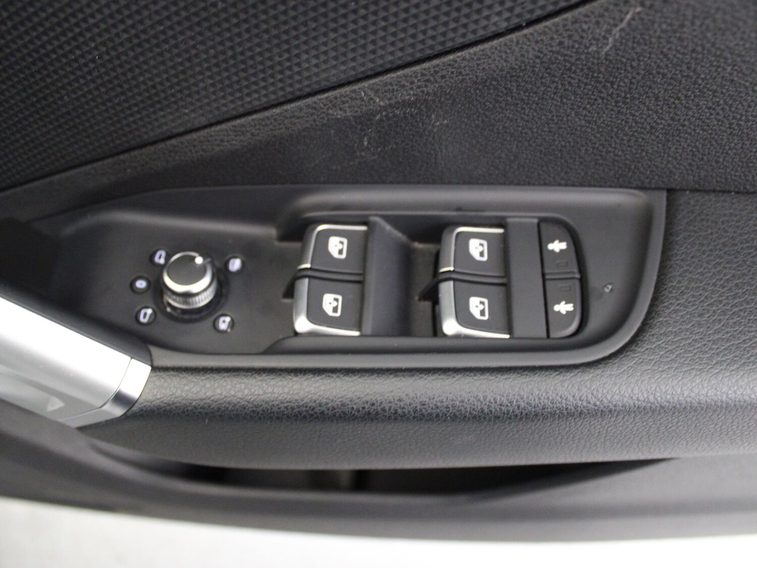 Used Audi Q2 2021 for sale - 75898526: Photo 33