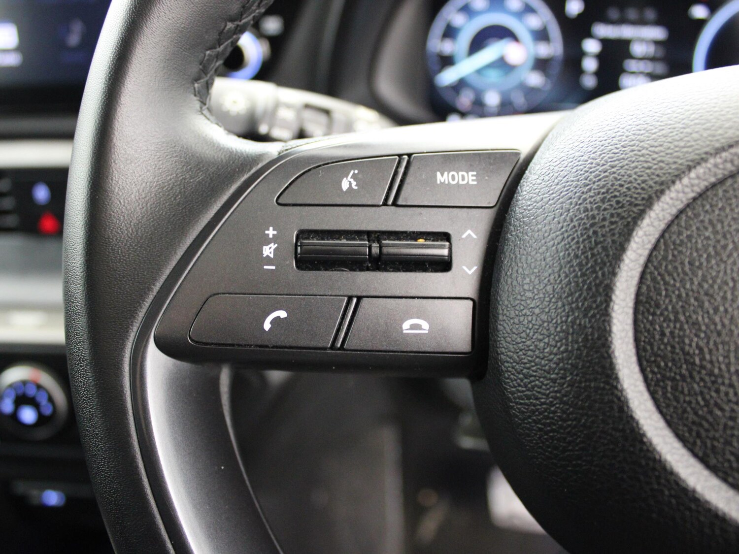 Used Hyundai BAYON 2022 for sale - 77294678: Photo 29