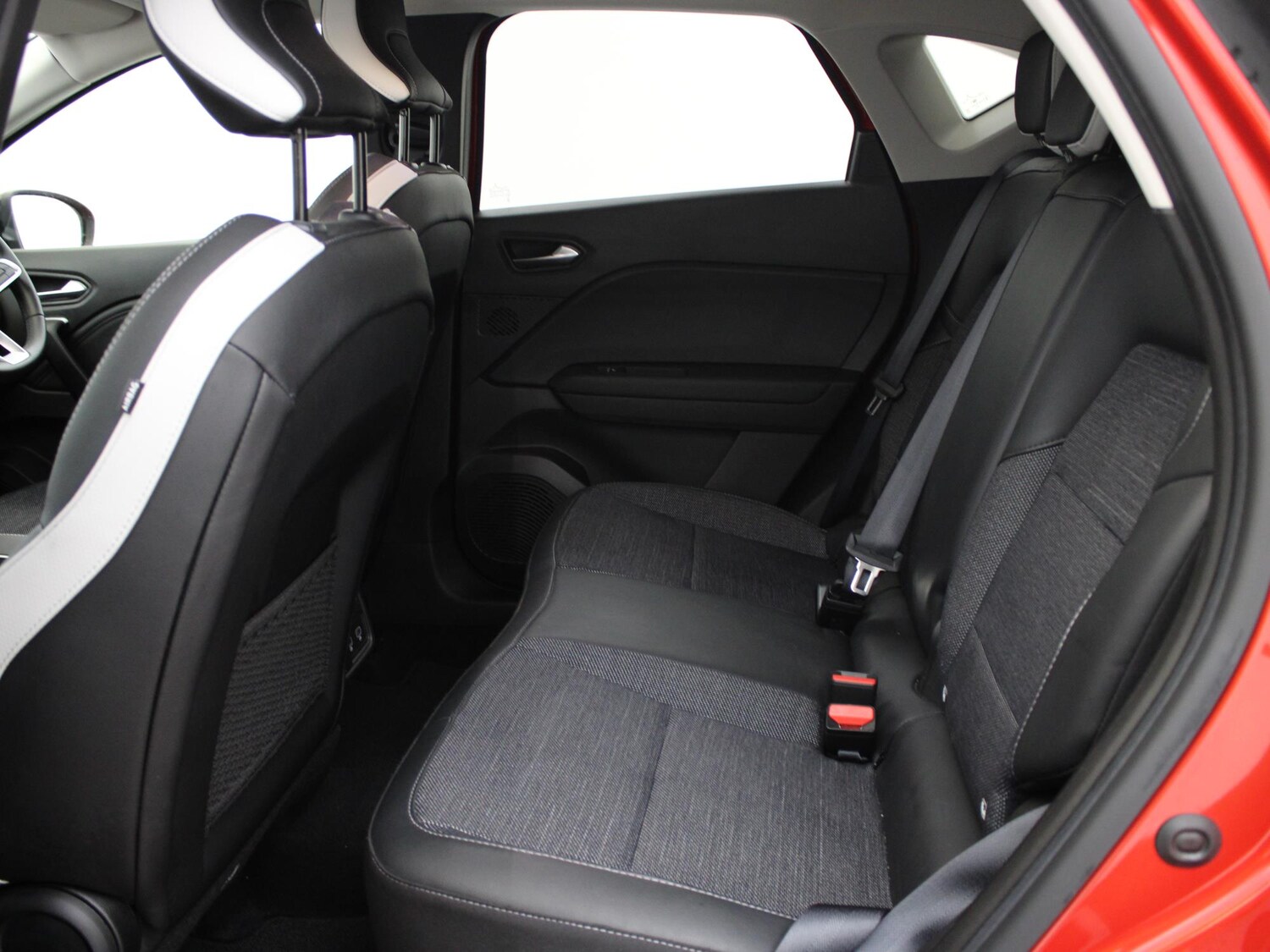 Used Renault Captur 2024 for sale - 76587954: Photo 12