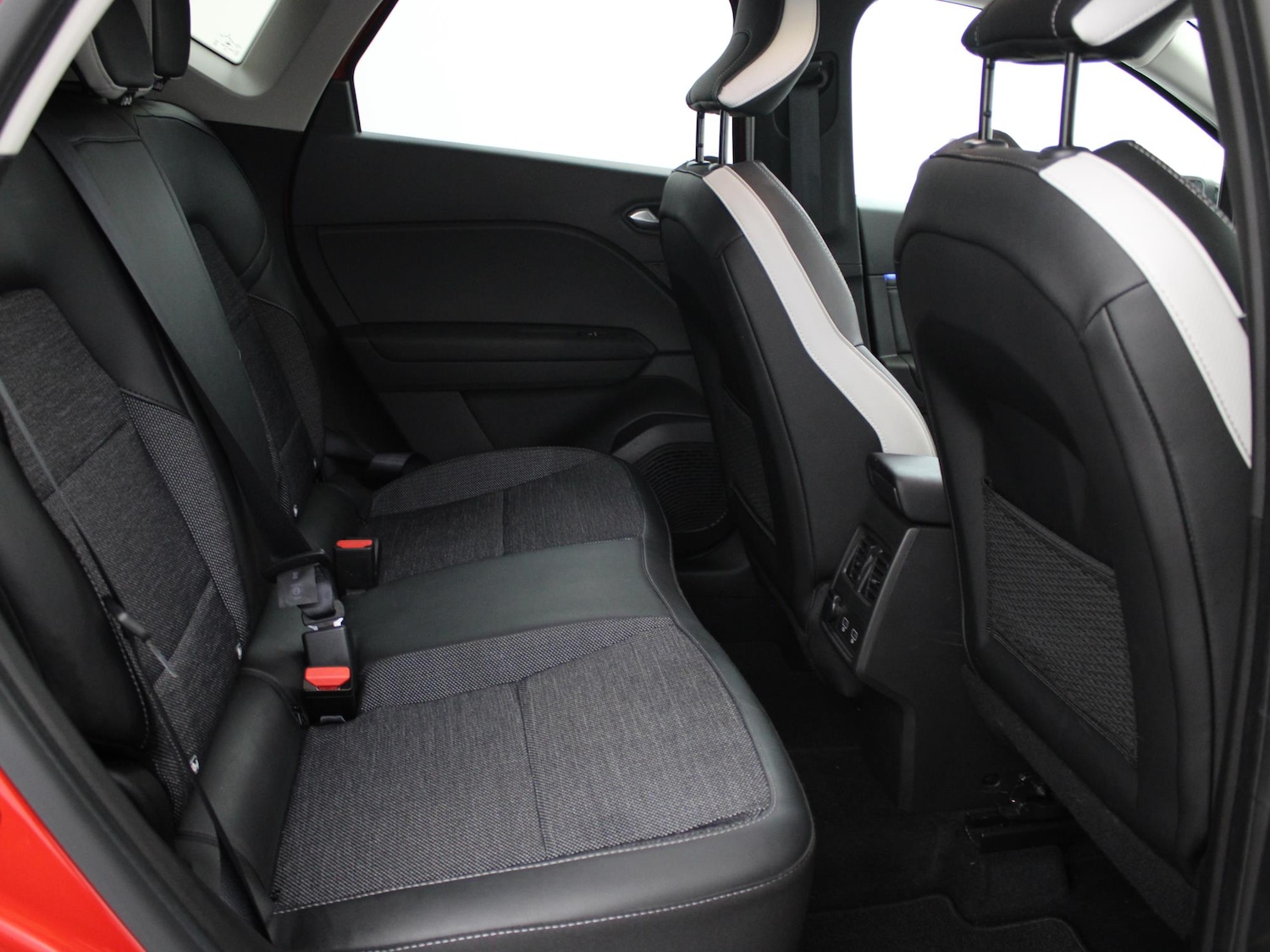 Used Renault Captur 2024 for sale - 76587954: Photo 13