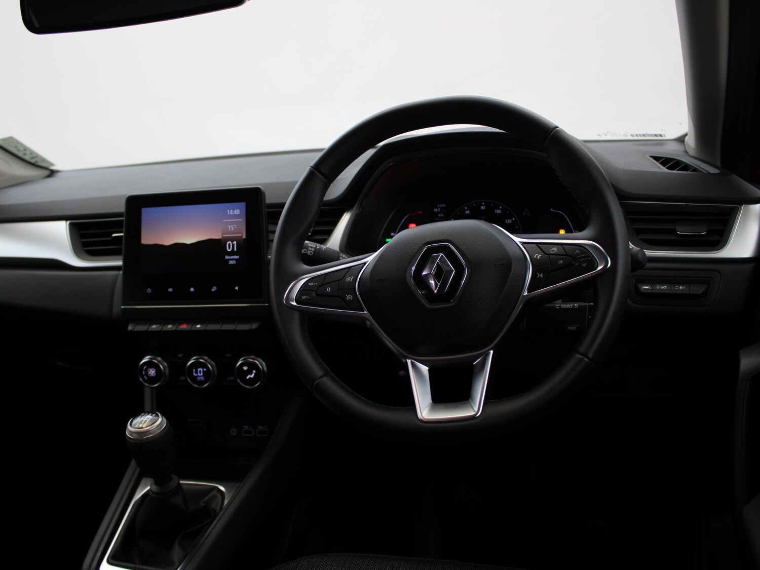 Used Renault Captur 2024 for sale - 76587954: Photo 16