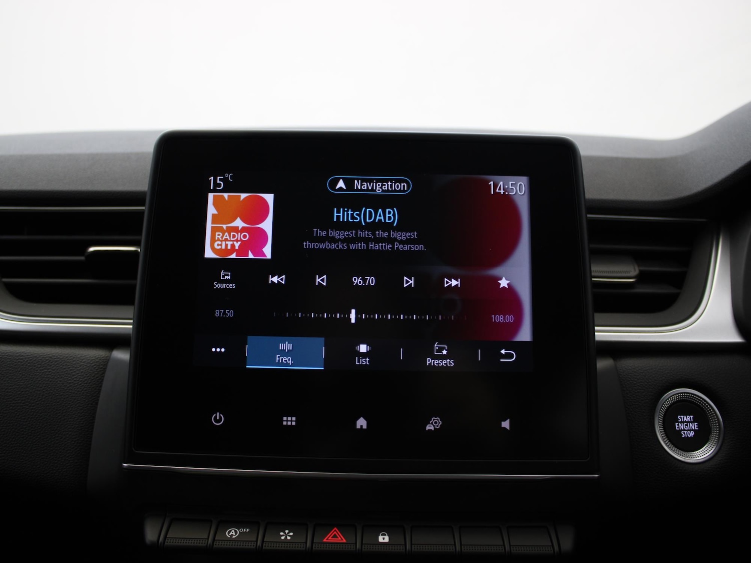 Used Renault Captur 2024 for sale - 76587954: Photo 25