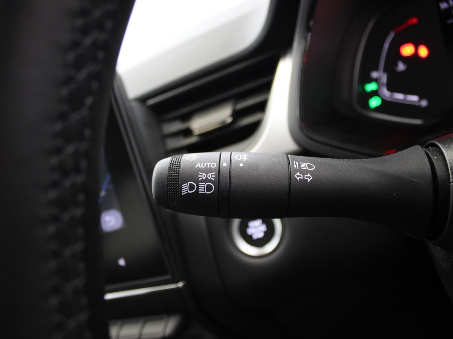 Used Renault Captur 2024 for sale - 76587954: Photo 33