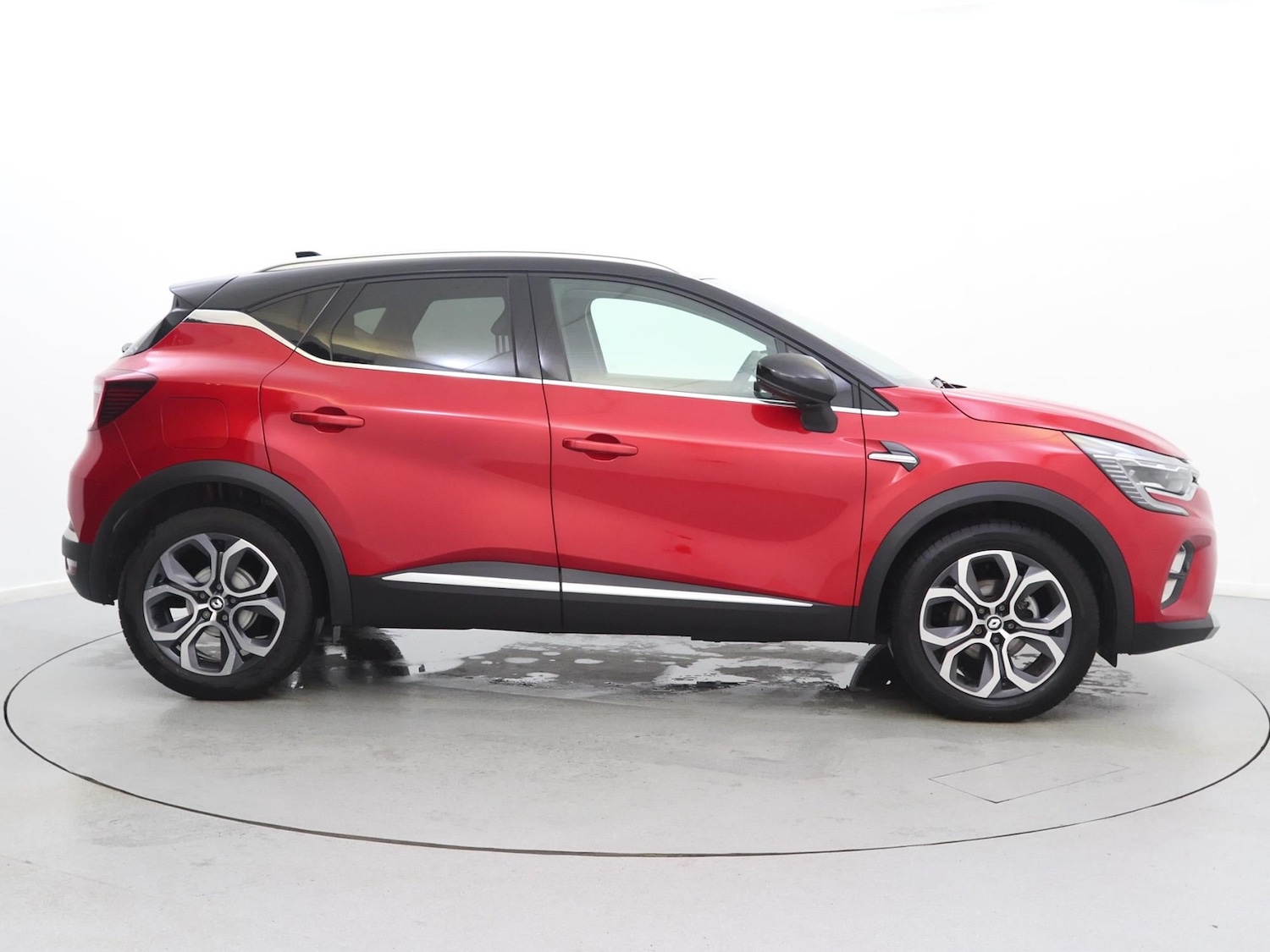 Used Renault Captur 2024 for sale - 76587954: Photo 8