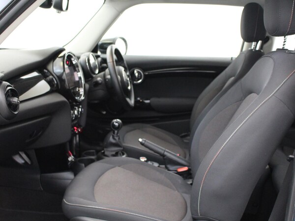 Used MINI Hatch 2021 for sale - 75651081: Photo 10