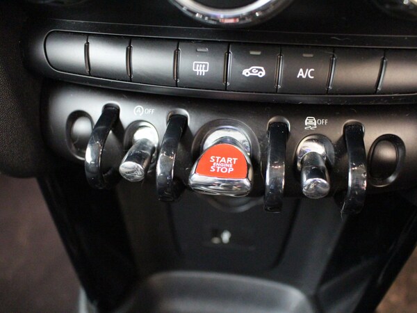 Used MINI Hatch 2021 for sale - 75651081: Photo 21