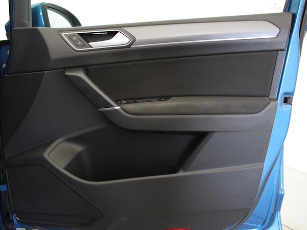 Used Volkswagen Touran 2021 for sale - 75203696: Photo 27