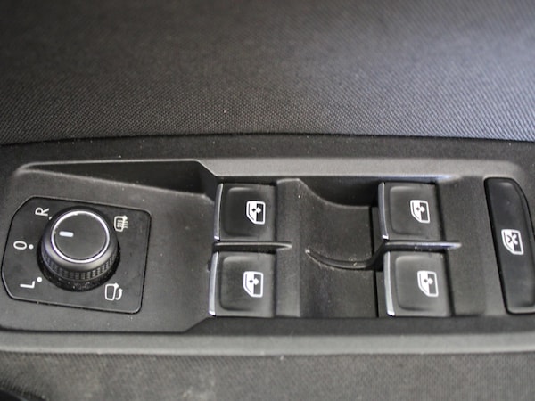 Used Volkswagen Touran 2021 for sale - 75203696: Photo 28
