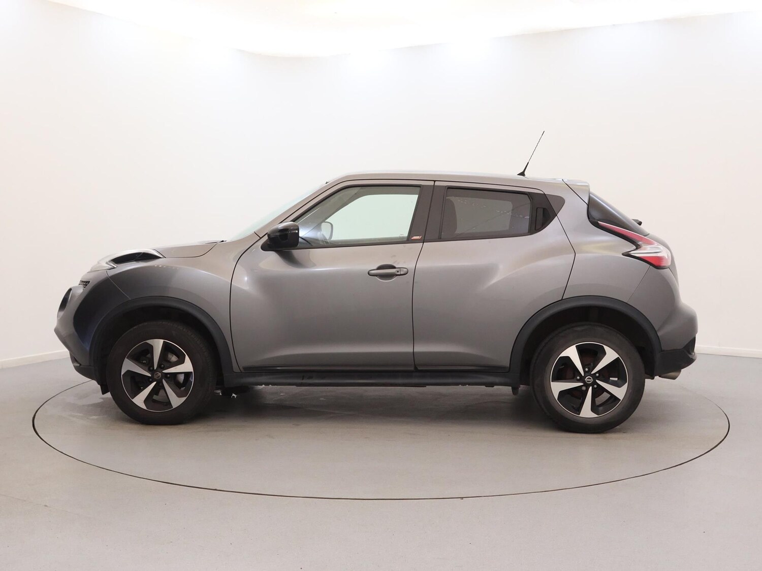 Used Nissan Juke 2018 for sale - 76047348: Photo 4
